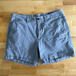 Bonobos flat front 5” shorts